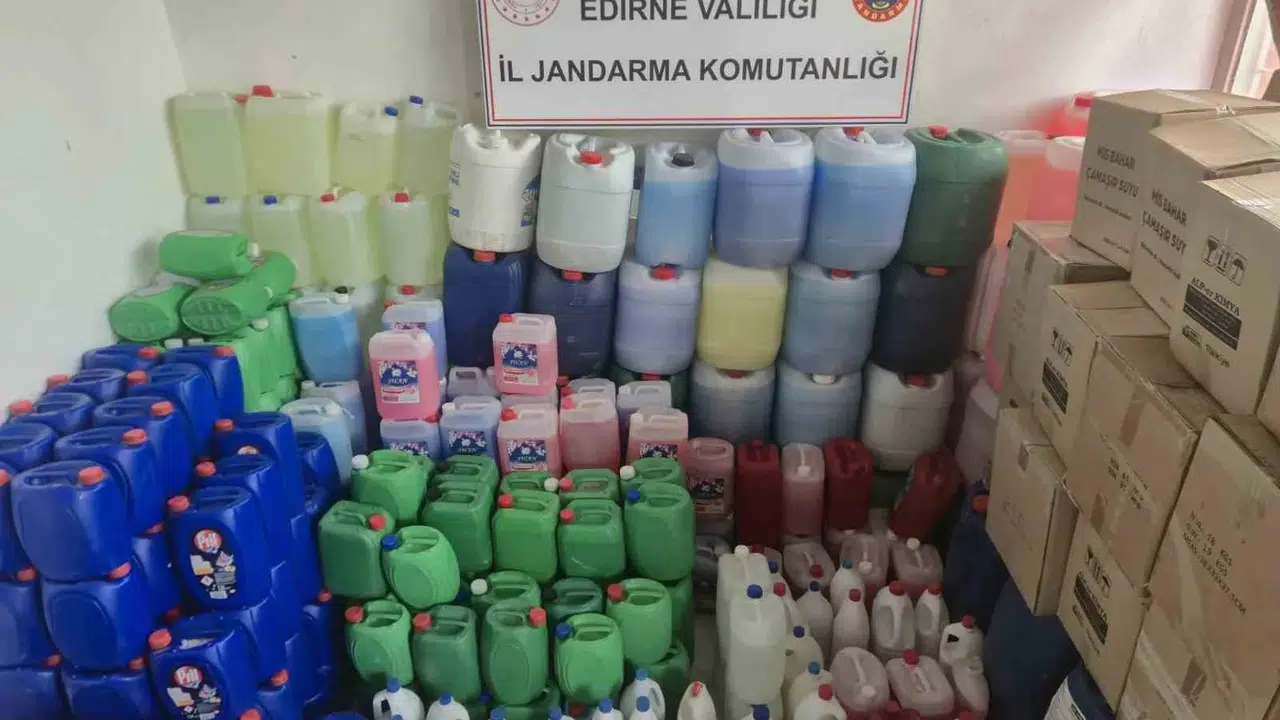 Uzunköprü’de merdiven altı üretim operasyonu: Milyonluk vurgun jandarmaya takıldı