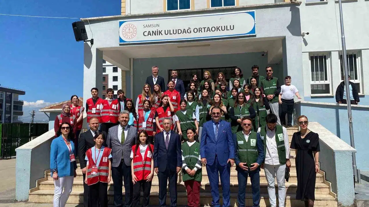 Samsun’da öğrenciler için anlamlı gün: Hem eğlendiler hem de hayat kurtarmayı öğrendiler