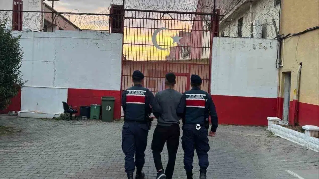 Aydın'da adaletten kaçanlara geçit yok: İki suçlu demir parmaklıklar ardında