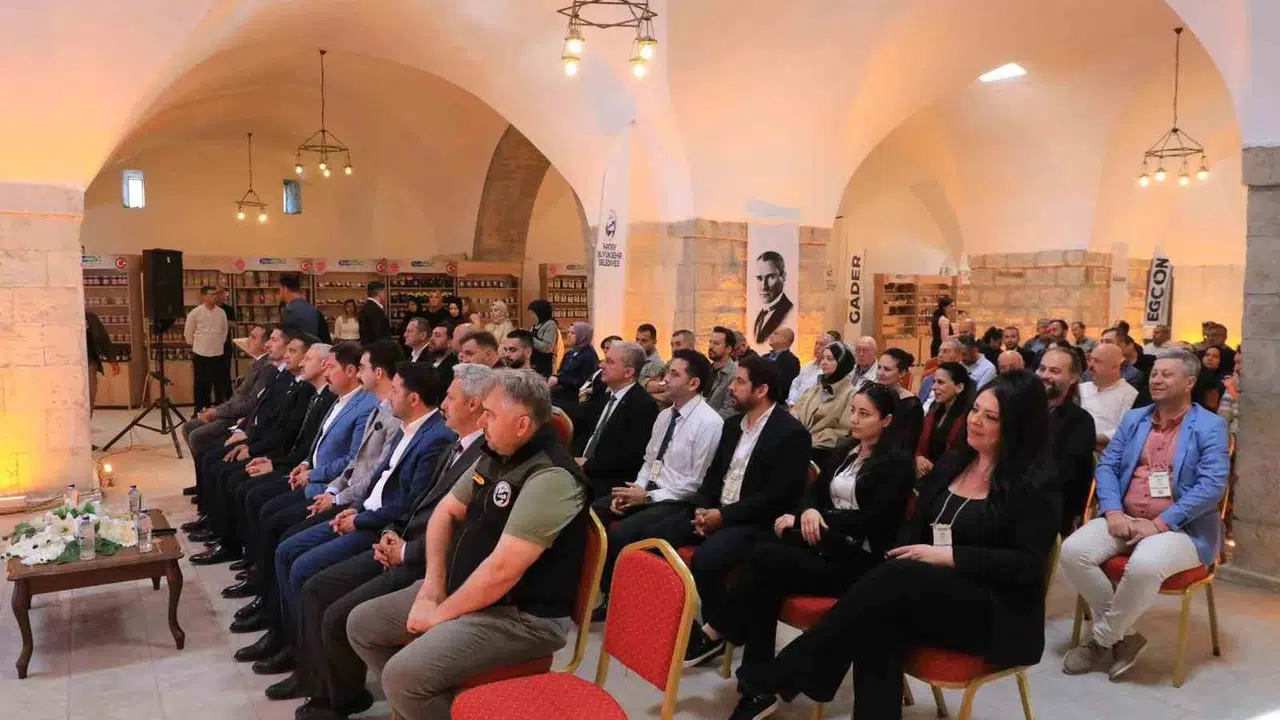 Hatay mutfağının küllerinden doğuşu: Gastronomi dünyası EGCON 2026’da buluştu