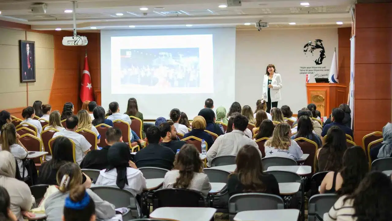 SANKO'da engelleri sporla aştılar: Şampiyon yüzücüden gençlere ilham veren mesaj