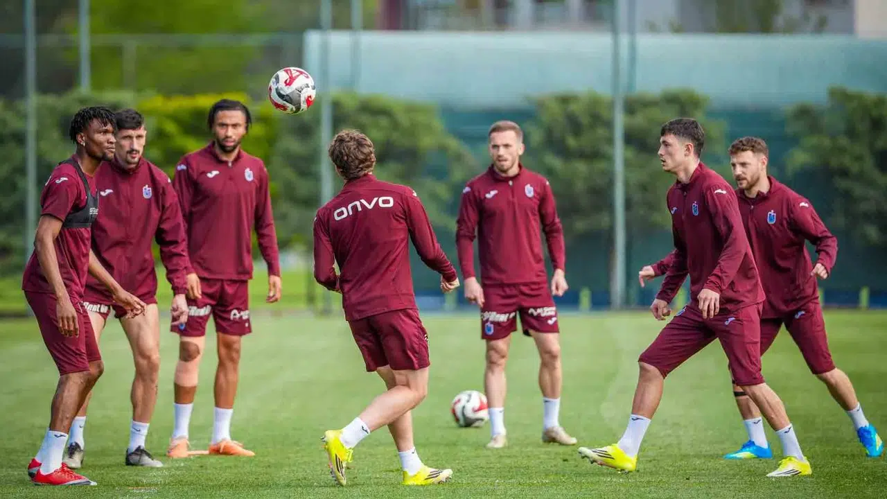 Kupa yolunda dev dönüş: Trabzonspor’da yüzleri güldüren haber geldi