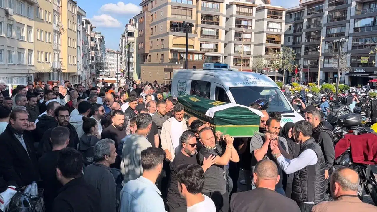 Sesin yankısı tünelde kesildi: Sanat dünyasını yasa boğan kazada acı veda