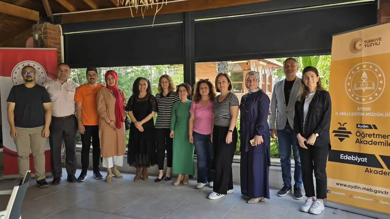 Kaleminden dökülenler sınıfa ilham oldu: Dr. Nilay Yılmaz öğretmenlerle buluştu