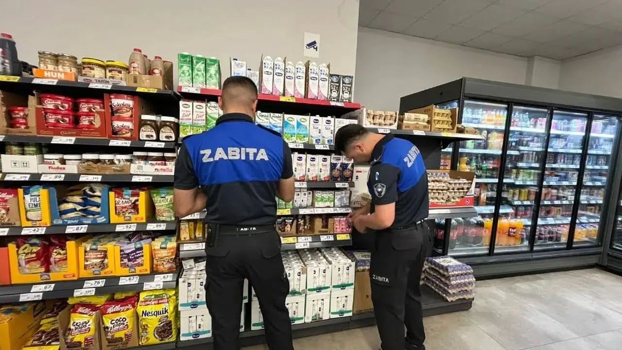 Germencik’te bayram mesaisi: Zabıta ekipleri market raflarını didik didik etti
