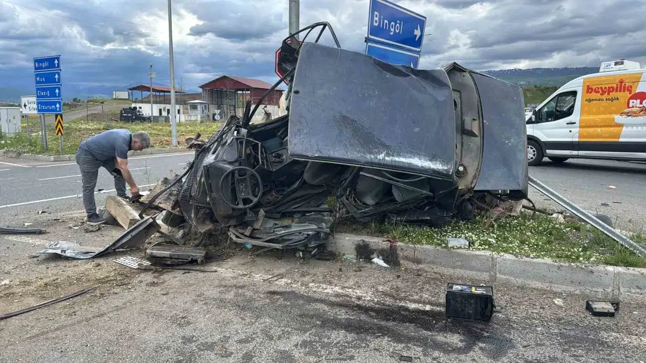 Bingöl’de dehşet anları: Kırmızı ışık ihlali faciaya yol açtı