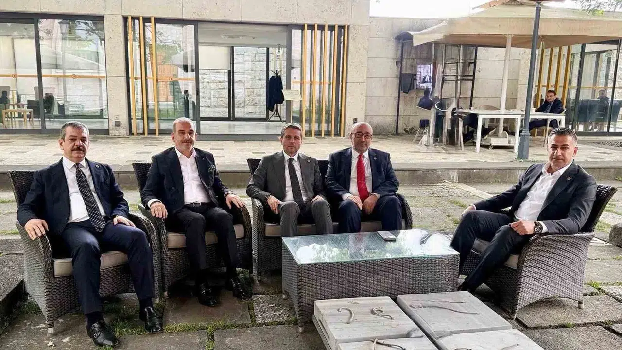 Elazığ’ın sanayi hamlesi için Ankara’da kritik zirve: Başkan Alan vekillerle masaya oturdu