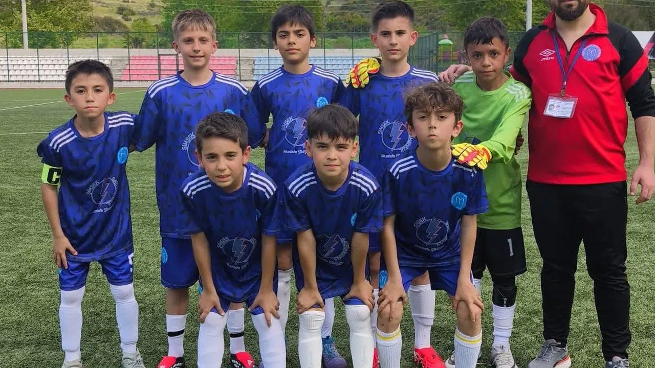 Geleceğin yıldızları sahaya indi: Bilecik U11 Ligi’nde gol yağmuru