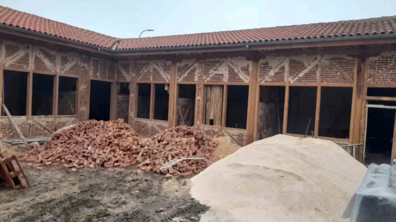Emet’in kalbi yeniden atacak: Tarihi handa restorasyon süreci hız kazandı