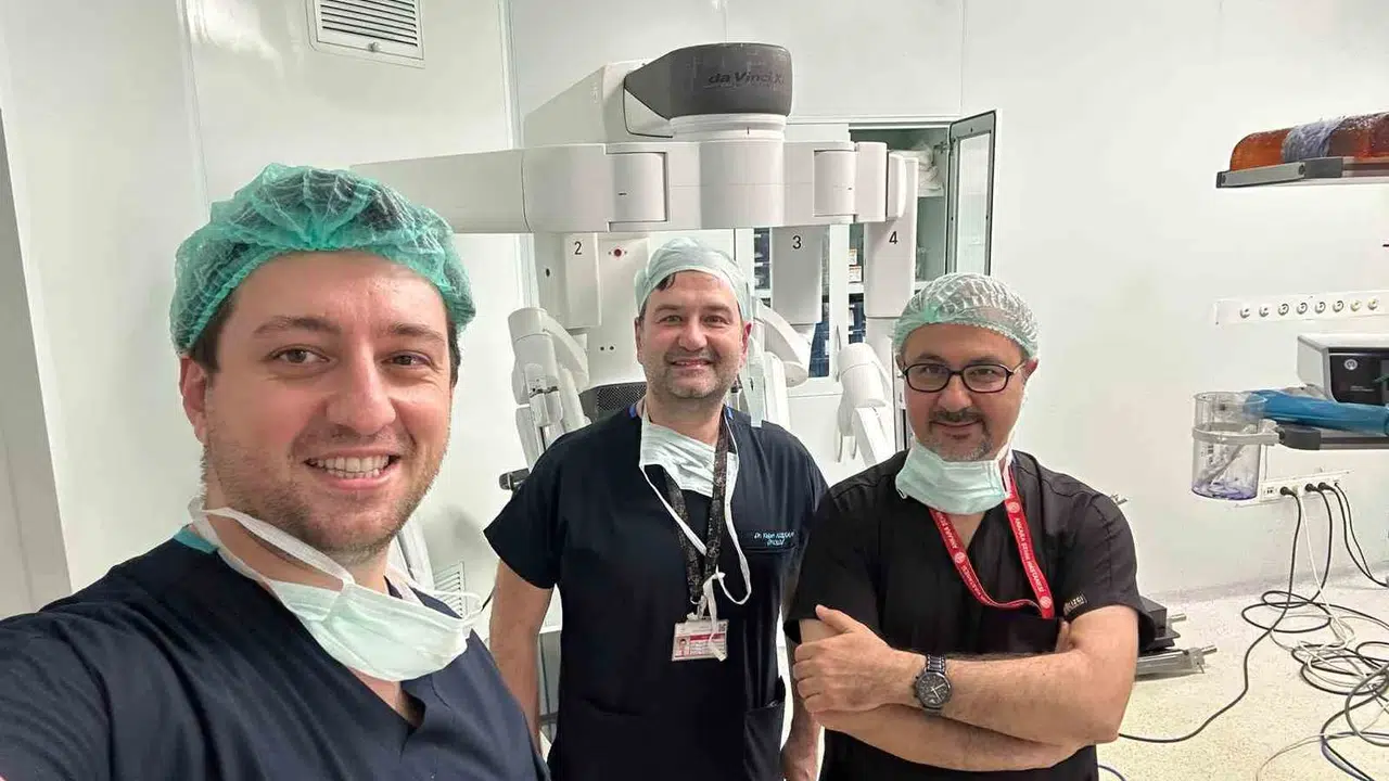 Mesane kanserine robotik çözüm: Kalp şeklinde yapay mesane ile hayata yeniden tutundu