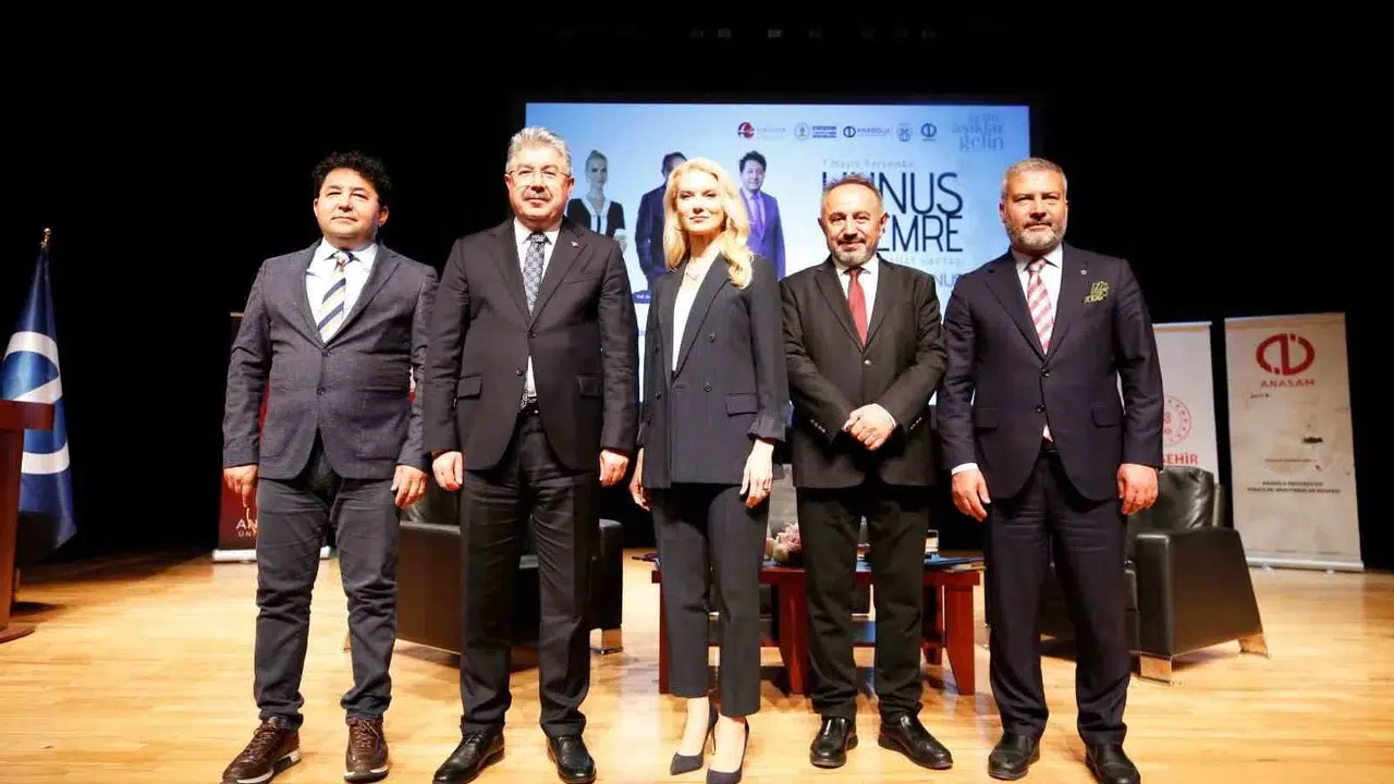 Anadolu Üniversitesi’nde  Bizim Yunus  rüzgarı: Eğri odun girmeyen kapıdan doğru insan yetiştirme vizyonu