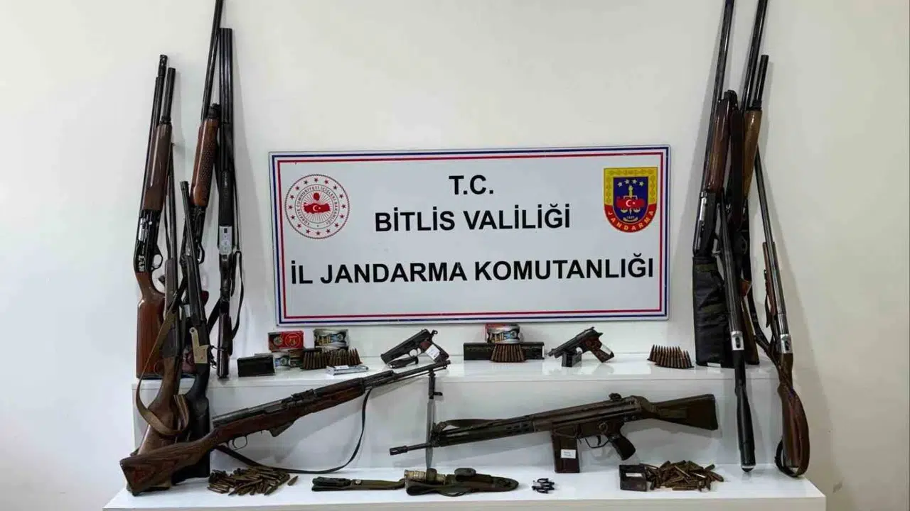 Tatvan’da şafak operasyonu: Jandarmadan suç örgütlerine ağır darbe