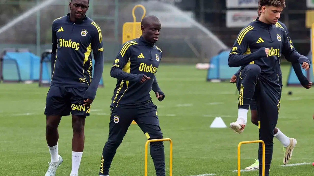 Zirve takibinde kritik viraj: Fenerbahçe rotayı Konya’ya çevirdi