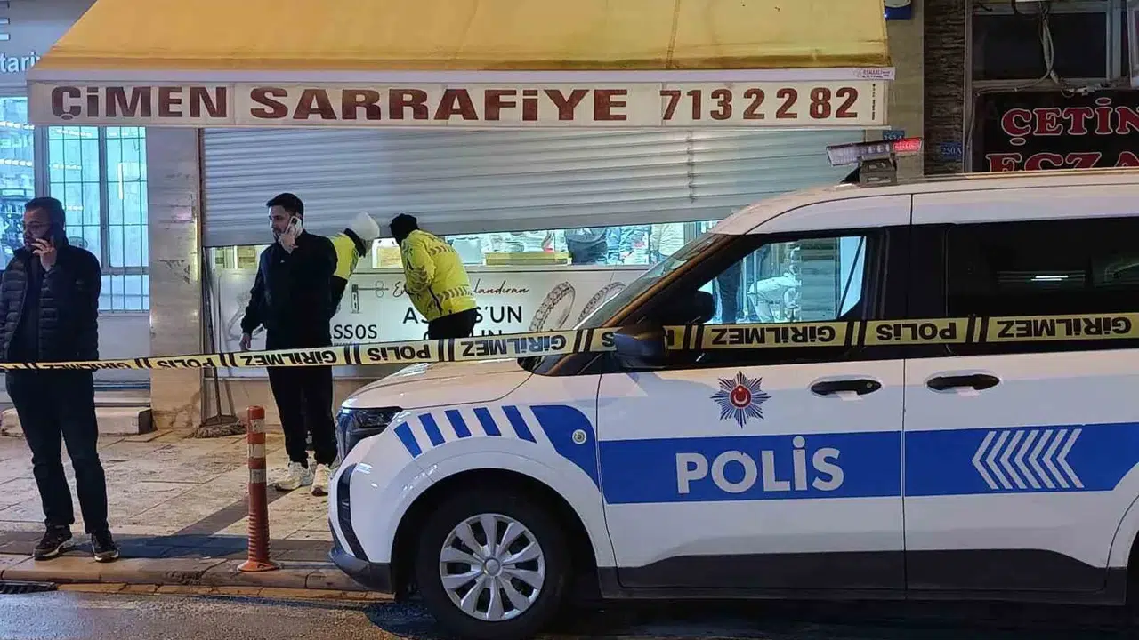 30 yıllık güven bir gecede buharlaştı: Çivril’de kuyumcu vurgunu şoku