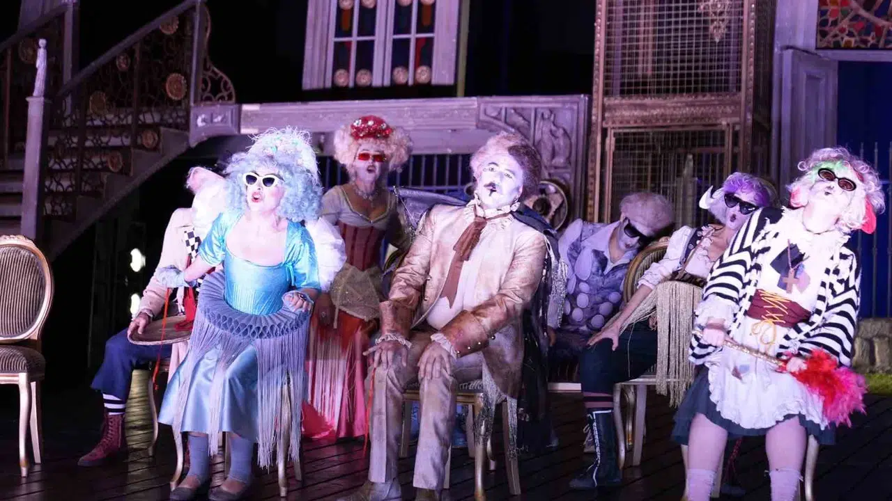 Denizli 9 gün boyunca dev bir sahneye dönüşüyor: 38. Uluslararası Amatör Tiyatro Festivali için geri sayım başladı