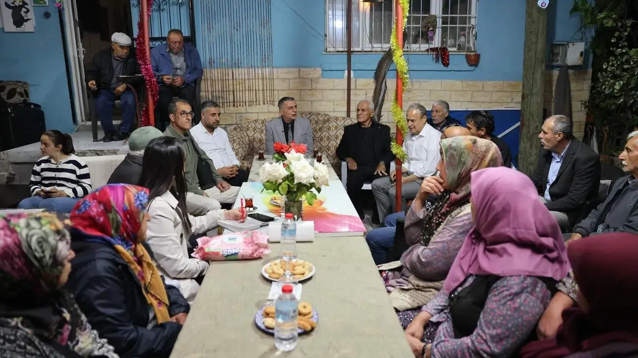Başkan Şimşek'ten yerinde yönetim vurgusu: Şehzadeler'in geleceğini halkla birlikte inşa edeceğiz