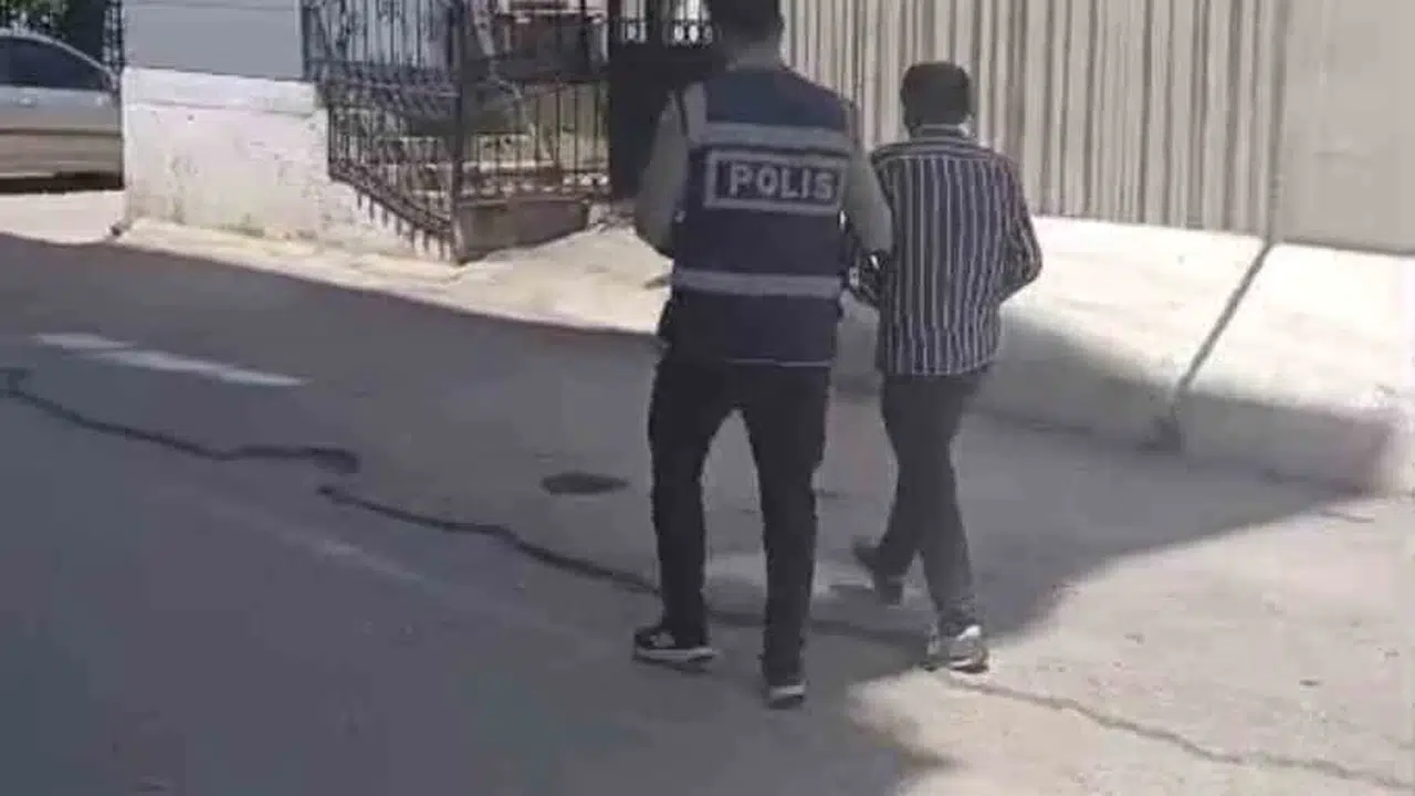 25 yıllık firar sona erdi: Uyuşturucu suçlusuna Reyhanlı'da suçüstü