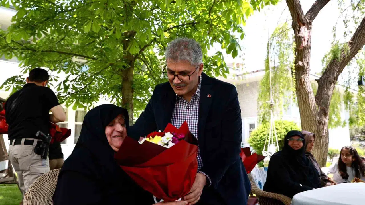 Evlatları vatan için can verdi, onlar milletin baş tacı oldu: Vali Çelik’ten şehit annelerine anlamlı ziyaret