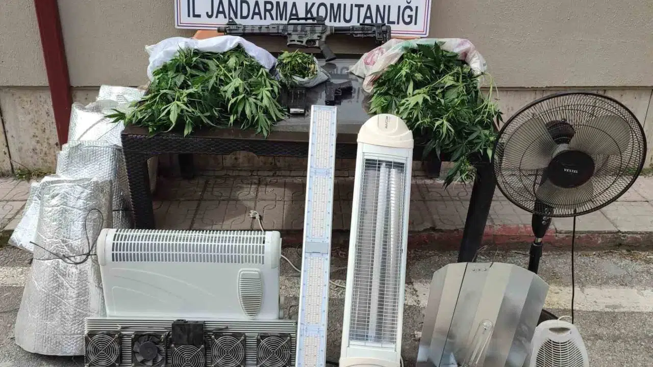 Konya’da zehir tacirlerine geçit yok: Nisan ayı bilançosu ağır oldu