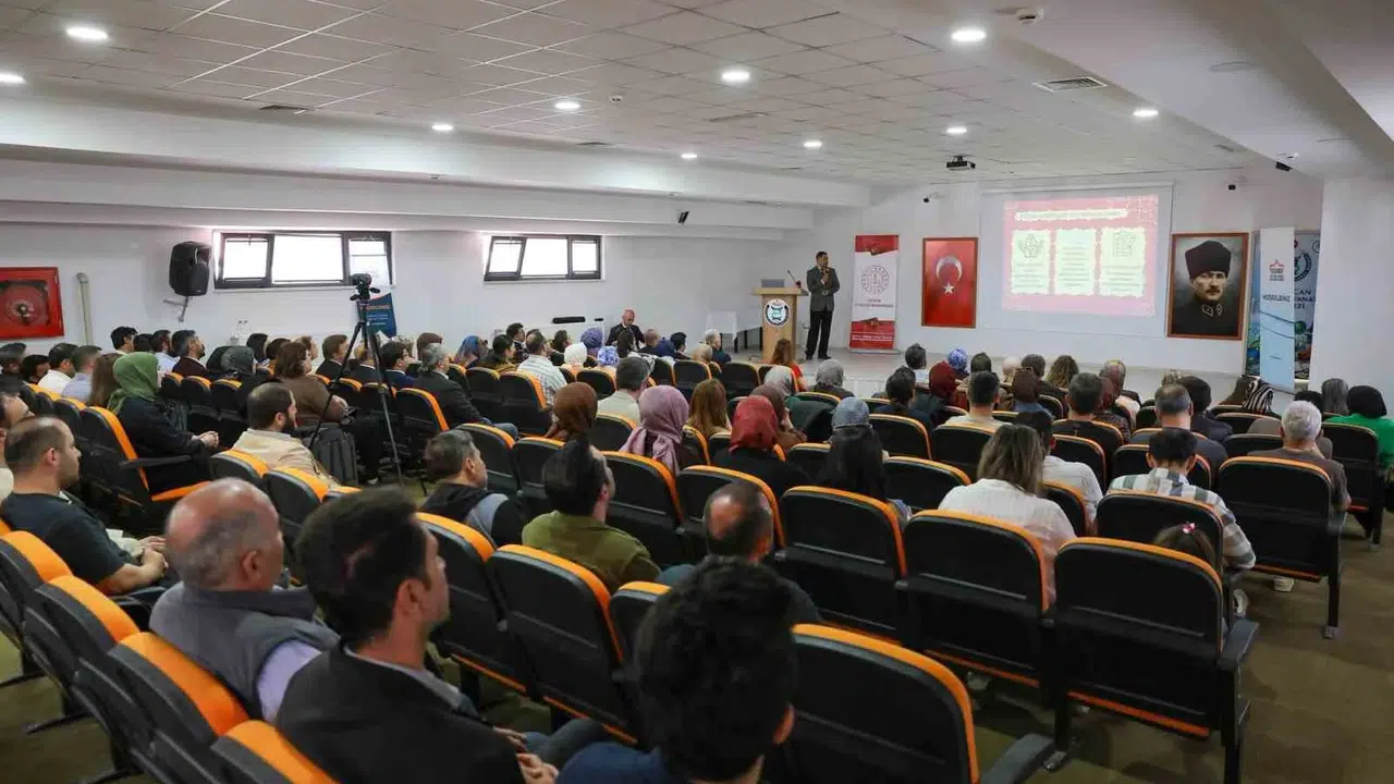 Erzincan’da rehber öğretmenler için kritik buluşma: 9 gün sürecek dev zirve kapılarını açtı