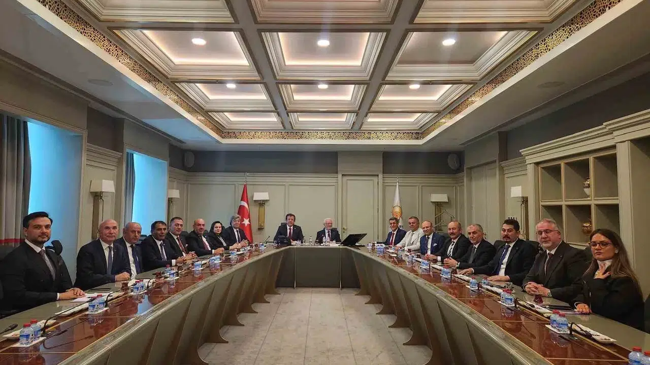 Lojistik devleri Ankara'ya çıkarma yaptı: İhracatın önündeki engeller masaya yatırıldı