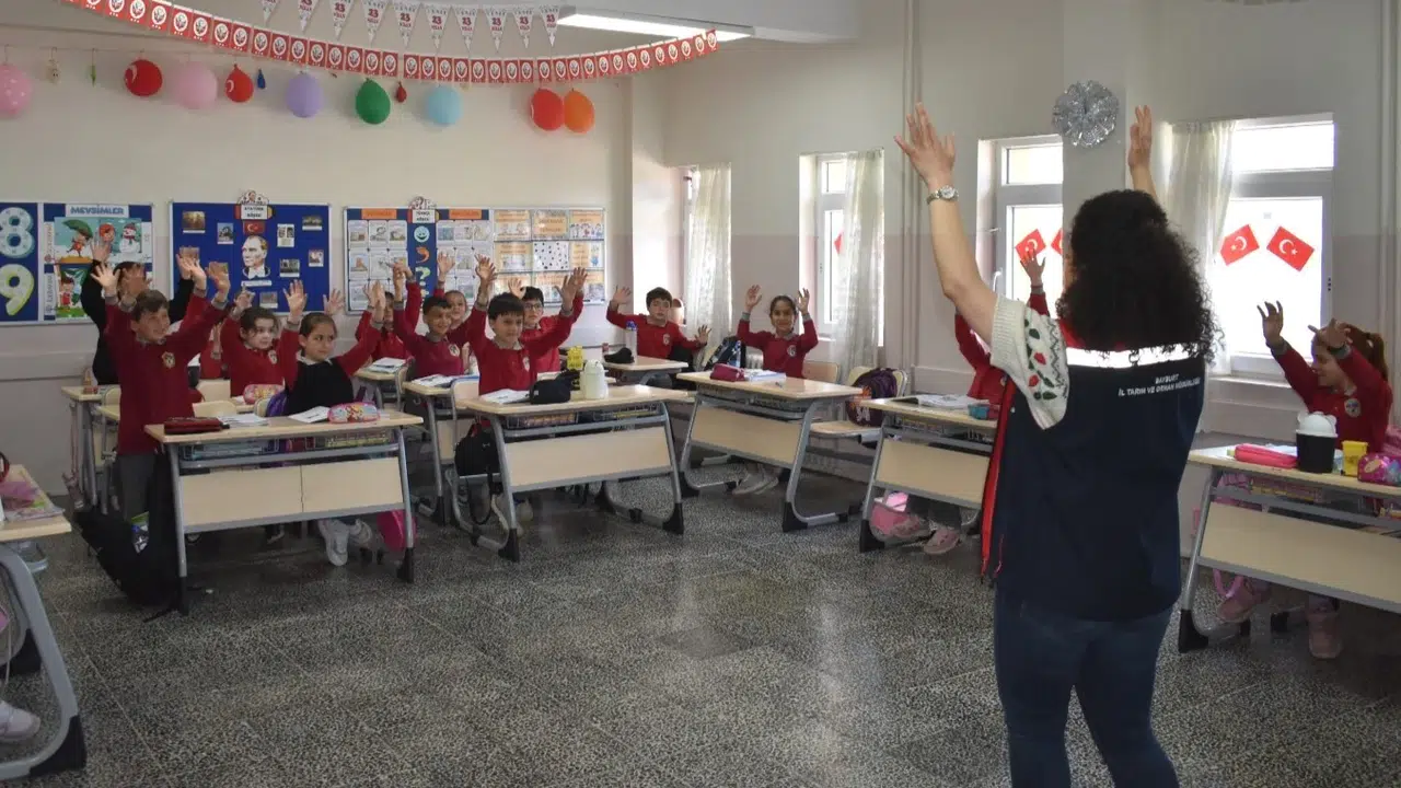 Geleceğin tüketicileri Bayburt’ta yetişiyor: Doğal kaynakları koruma seferberliği başladı