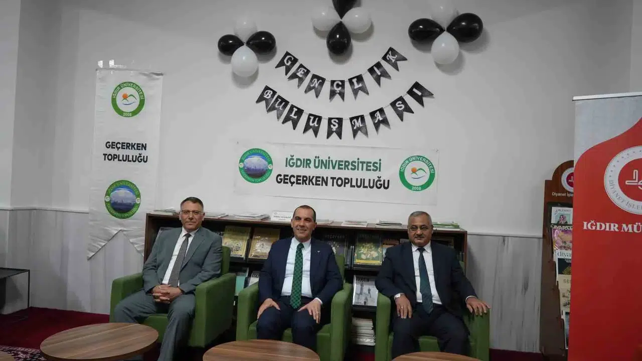 Gençlerin Gelecek Vizyonuna Protokol Desteği: Iğdır’da Anlamlı Buluşma