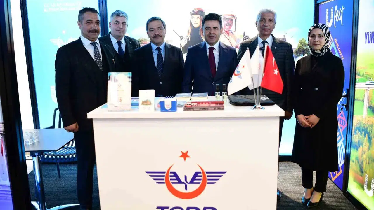Gençlerin gözü kulağı ulaşım teknolojilerinde: Bakan Yardımcısı Boyraz Malatya’da öğrencilerle buluştu