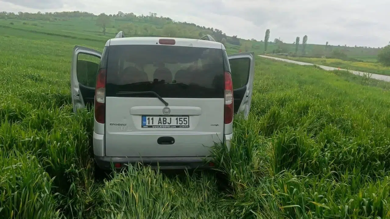 Bilecik'te acı son: Direksiyon hakimiyetini kaybetti, hayata veda etti