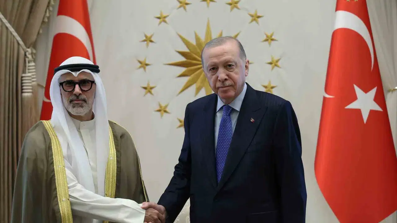 Külliye'de kritik diplomasi trafiği: Erdoğan'dan Kuveytli mevkidaşına kabul