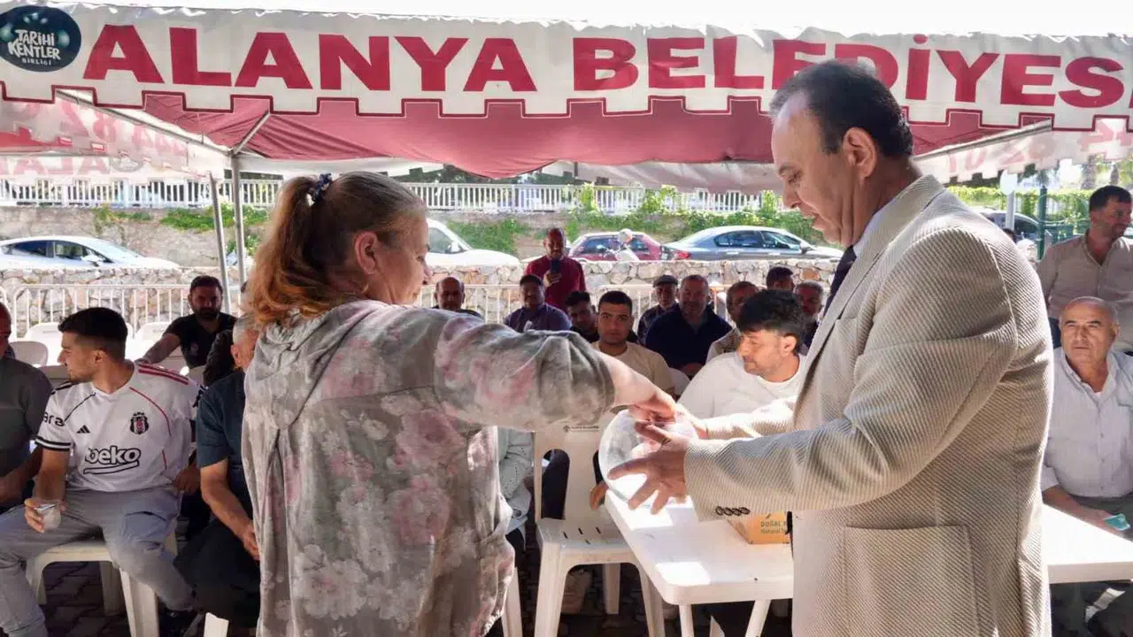 Alanya’da kurban heyecanı başladı: Satış ve kesim noktaları kura ile belirlendi