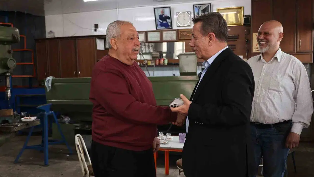 Efeler’in kalbinde mesai: Başkan Yetişkin sanayi esnafının kapısını çaldı