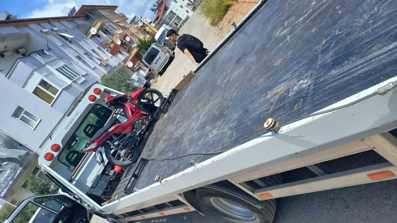 Plakayı kapatınca yakayı ele verdi: 14 yaşındaki sürücünün  ceza  bahanesi servete mal oldu
