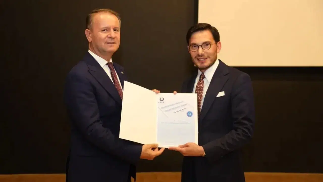 Efsane valinin izinden gidiyor: Mehmet Kemal Yazıcıoğlu’na anlamlı ödül
