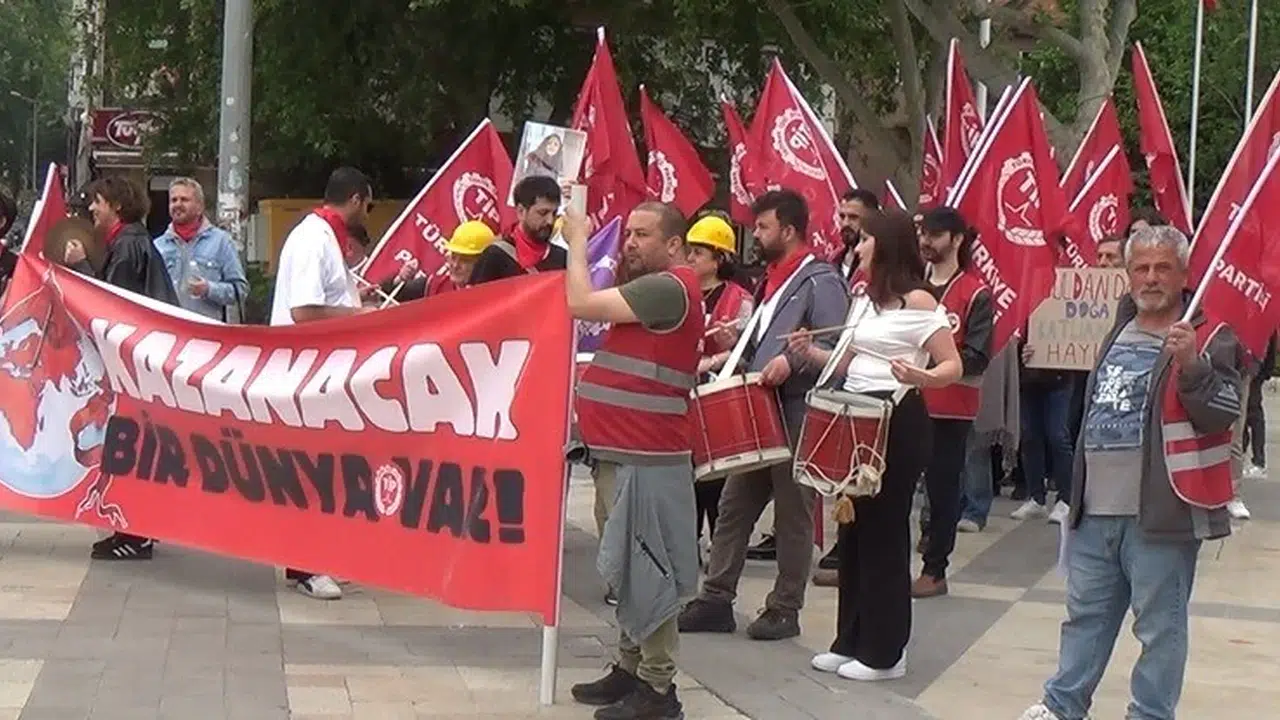 Denizli’de 1 Mayıs rüzgarı: Binlerce emekçi hakları için meydanlara indi