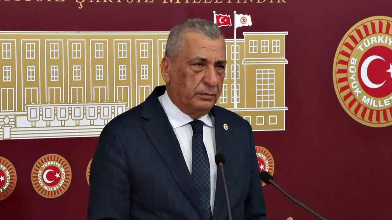 CHP’de  kurultay  tartışması: Hasan Öztürkmen’den yargı vurgulu mesaj