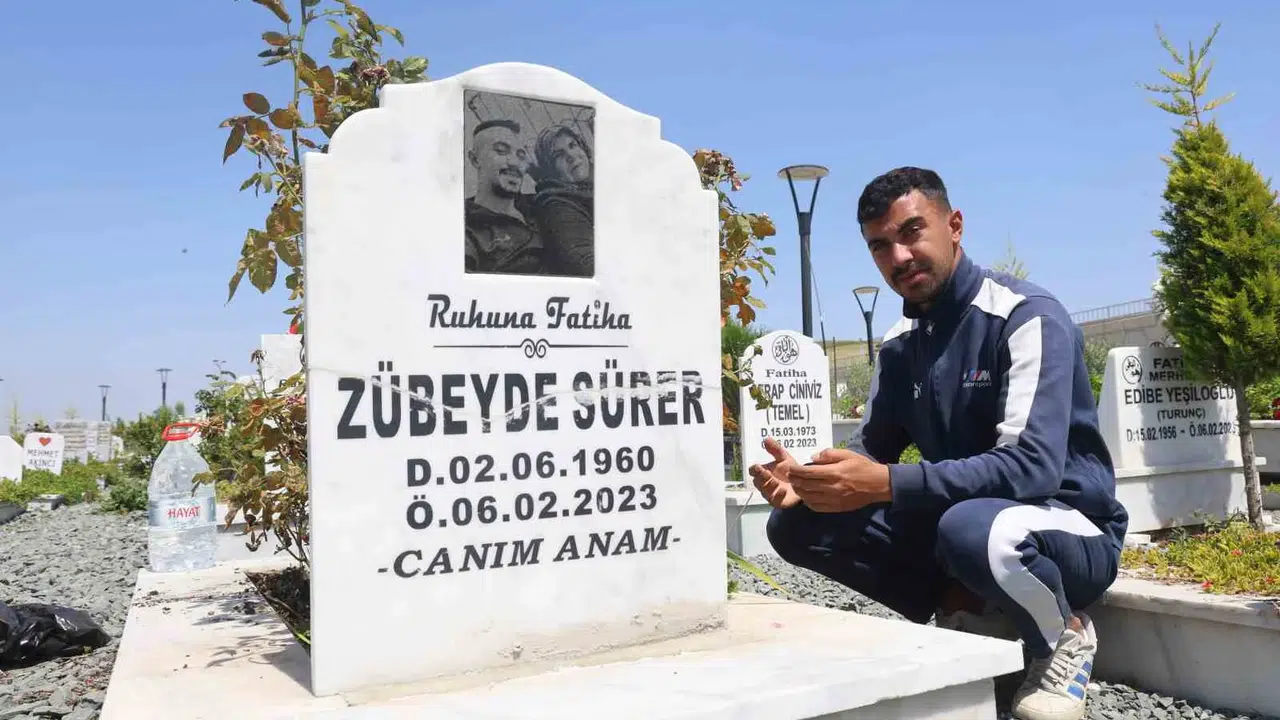 Hatay’da evlatlar annesiz, anneler evlatsız kaldı: Mezarlıkta gözyaşları sel oldu