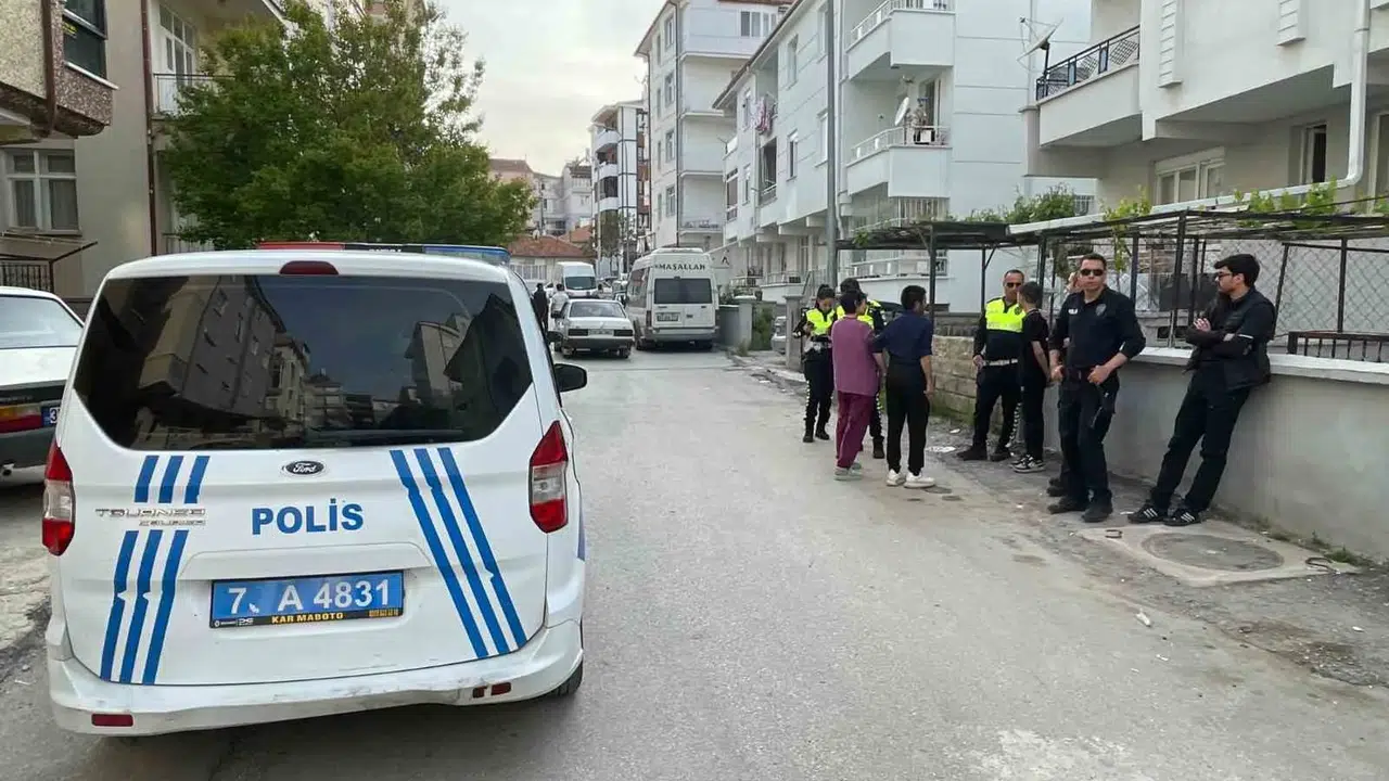 13 yaşındaki sürücünün  yakında geri dönecek  dediği otomobili annesine pahalıya patladı