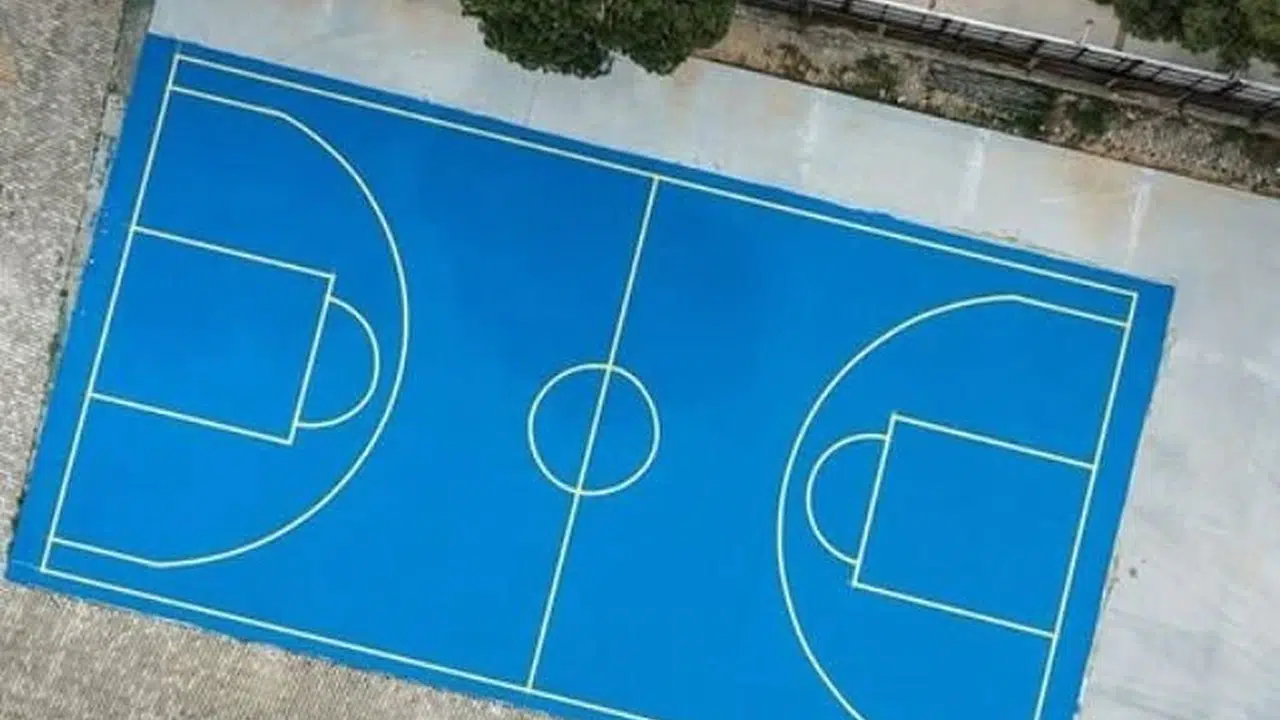 Alaçatı’da basketbol devrimi: Yarımadanın ilk profesyonel sahası yükseliyor