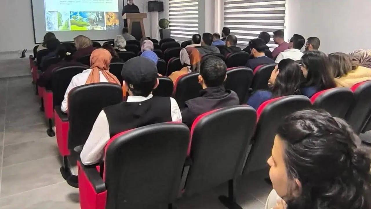 Aksaray'da sağlıkta yeşil dönüşüm: Diş sağlığı merkezinde atık seferberliği