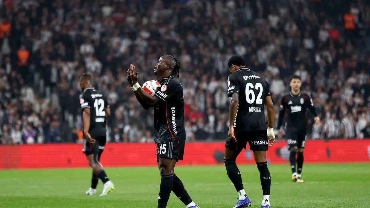 Beşiktaş'ta kabus gibi sezon: Kartal'da yaprak dök…