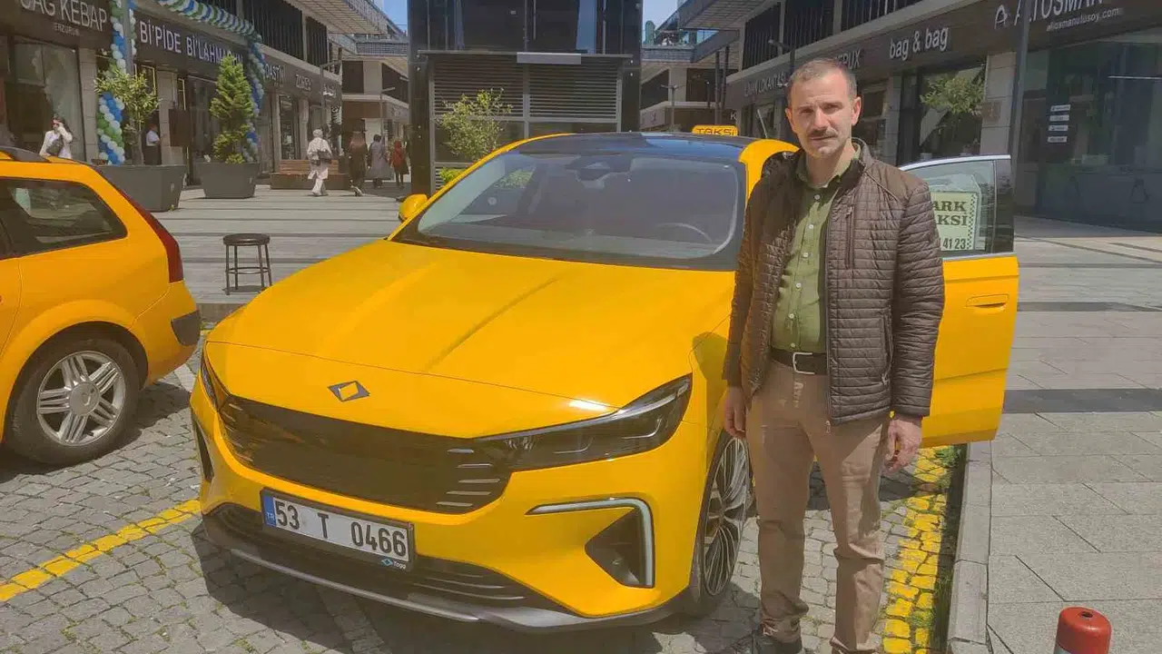 Rize sokaklarında yerli rüzgarı: Togg taksi dönemi başladı