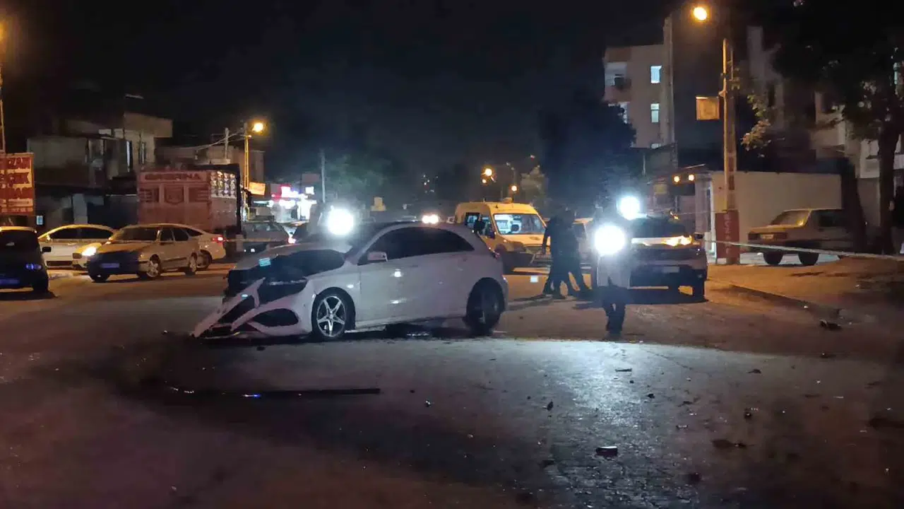Adana'da dehşet gecesi: Zincirleme kazaya yol açıp arkasına bakmadan kaçtı