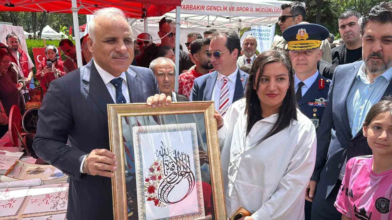 Diyarbakır’da 19 Mayıs rüzgarı: Gençler hünerlerini sergiledi, meydanlar bayram yerine döndü