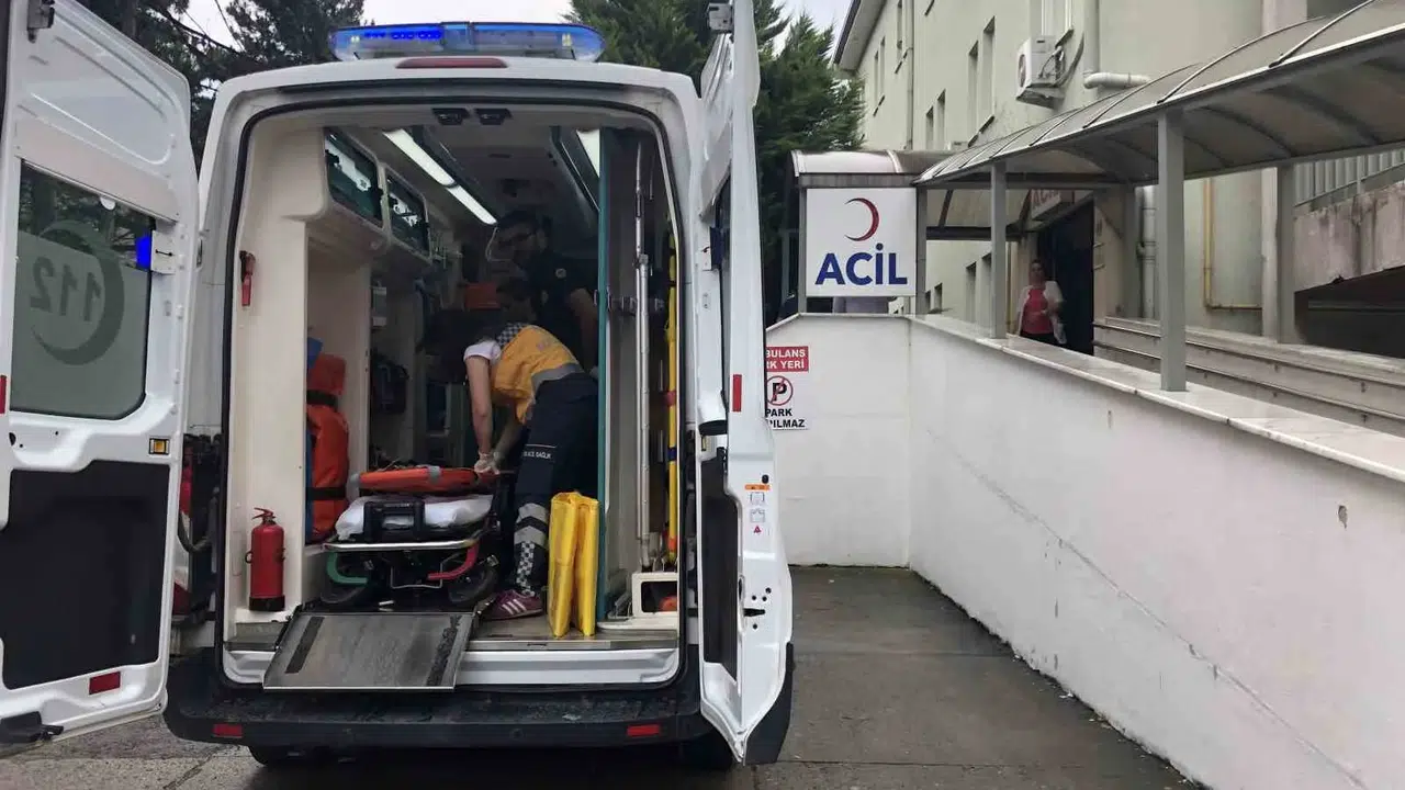 Zonguldak'ta korku dolu anlar: Taş ocağında patlama sonrası 4 işçi hastanelik oldu