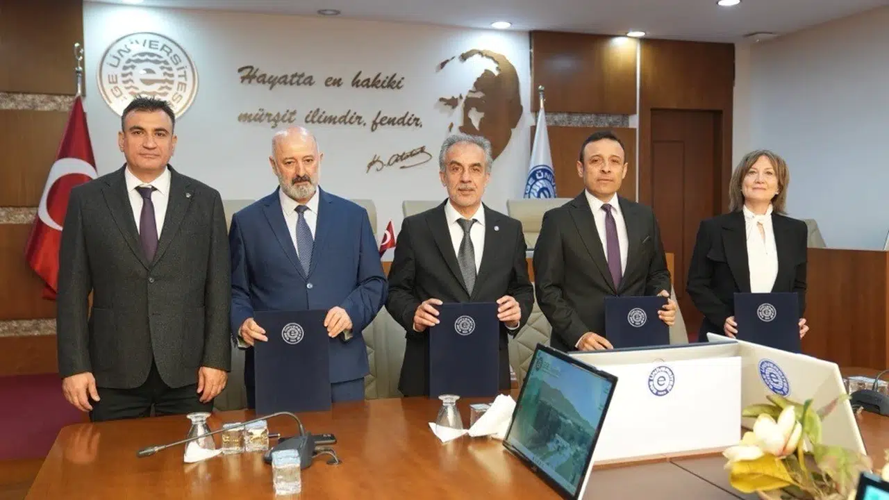 Enerji sektöründe kariyer hedefleyen gençler için dev iş birliği: Tüpraş ve Ege Üniversitesi sahaya iniyor