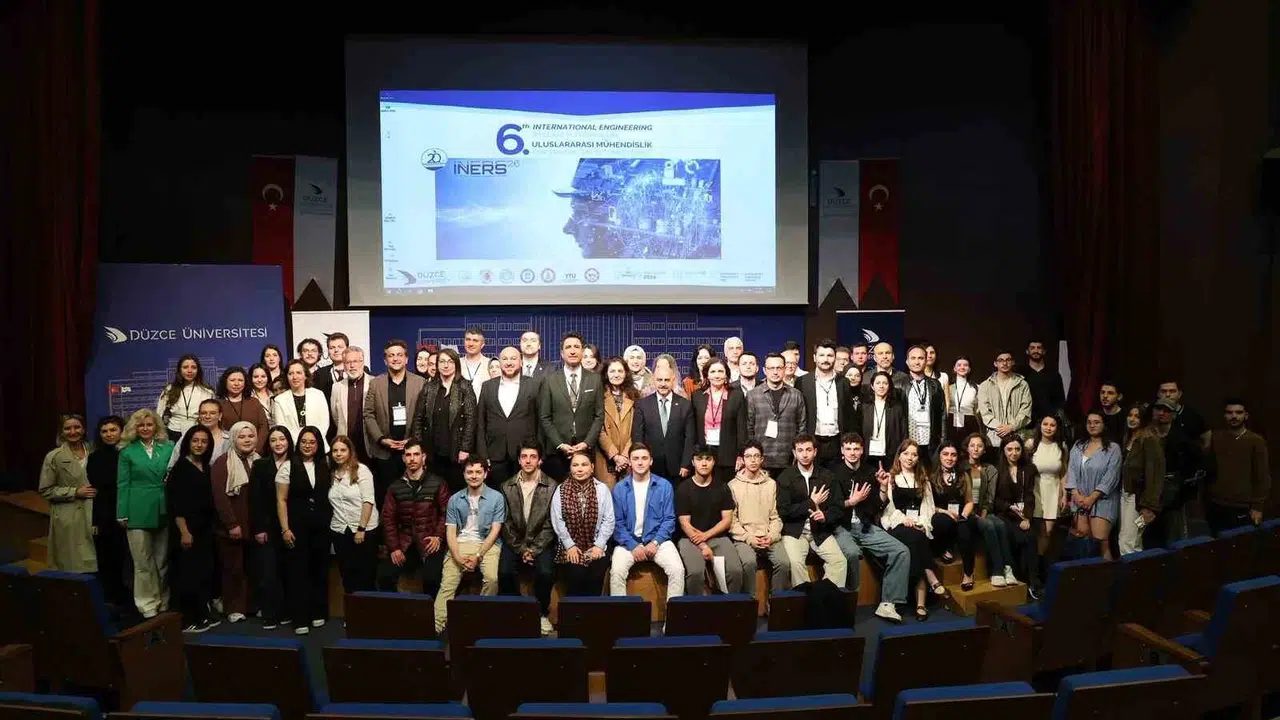 Mühendislikte zirveye oynuyor: Düzce Üniversitesi Türkiye üçüncüsü oldu