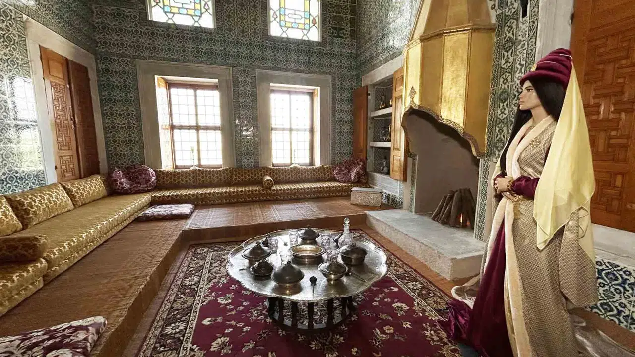 Topkapı Sarayı’nın Kalbi İlk Kez Atıyor: Harem’in Gizli Dünyası Kapılarını Açtı