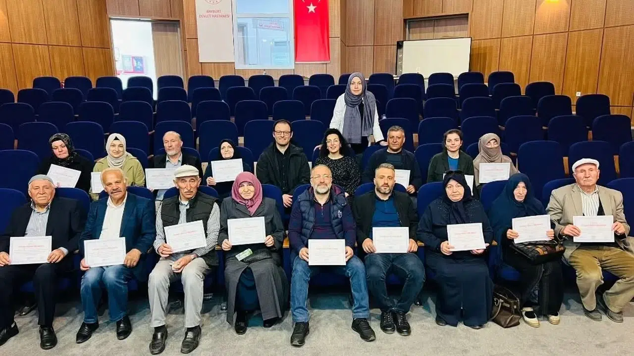 Şekerle barışık bir yaşam mümkün: Bayburt’ta hastalar uzmanlardan tam destek alıyor