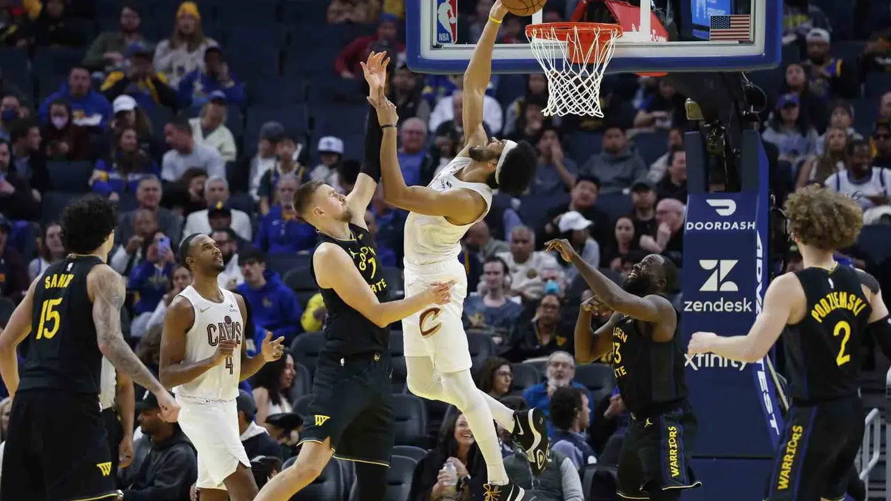 NBA’de nefes kesen geri dönüş: Detroit ve Cleveland çeyrek finalde buluştu
